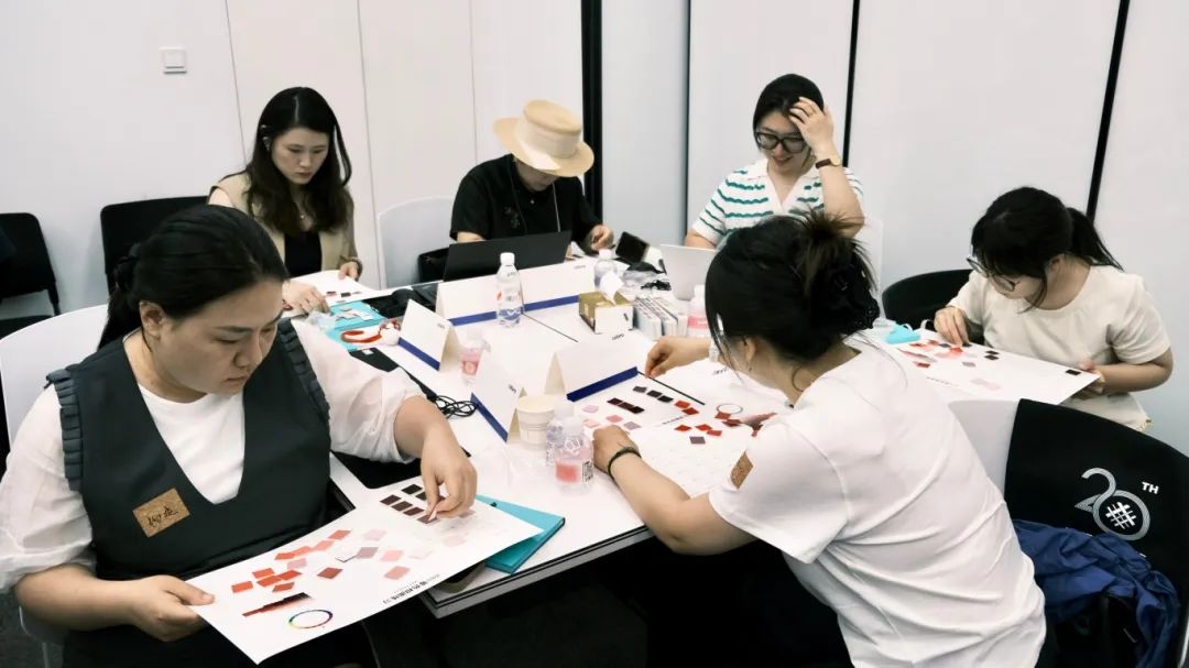 INTERFILIèRE Shanghai上海國際貼身時尚原輔料展 x.2.jpg